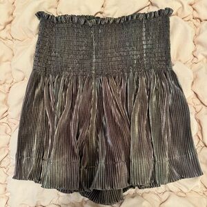 QUEEN OF SPARKLES XS Swing Shorts